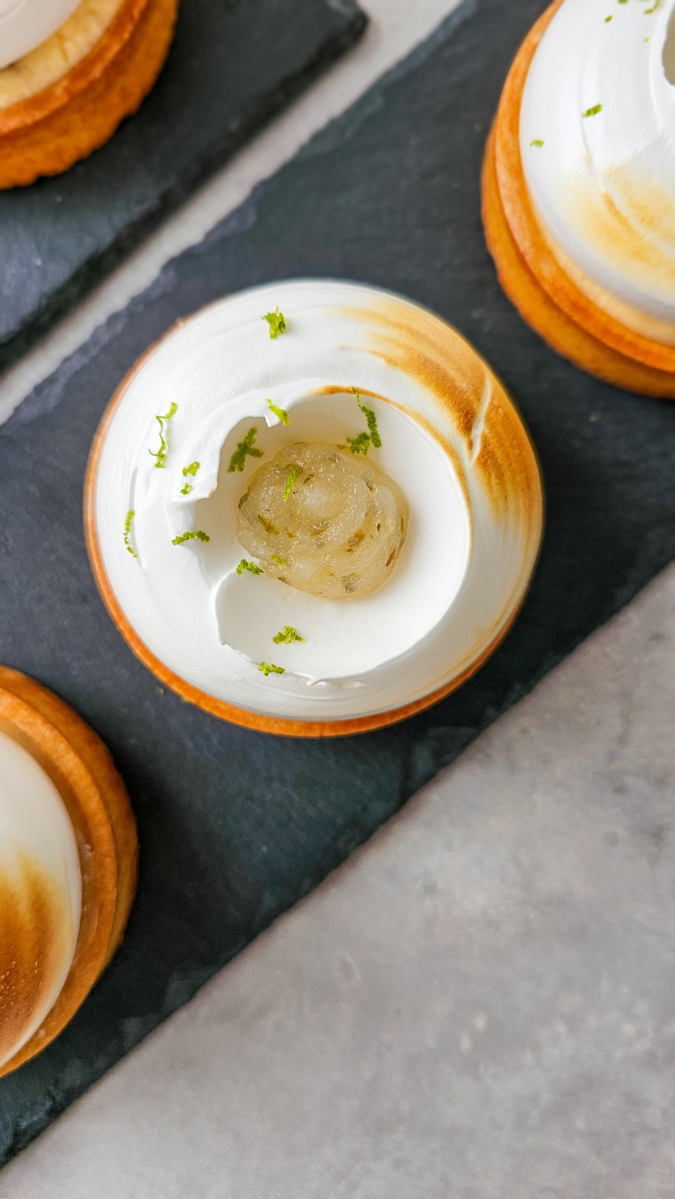 Tartlet limona - bela čokolada